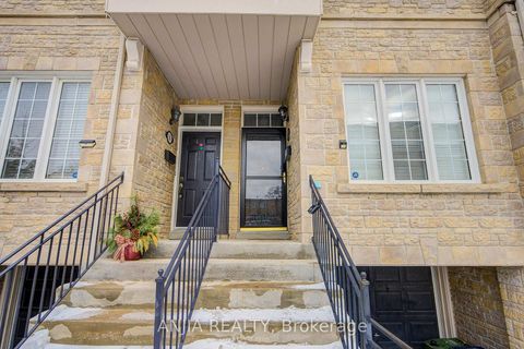 Photo 2 at 2 - 54 Mcbride Lane, Willowdale West, Toronto