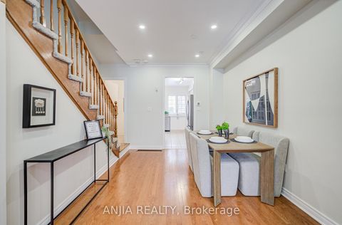 Photo 12 at 2 - 54 Mcbride Lane, Willowdale West, Toronto