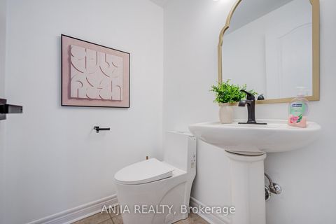 Photo 16 at 2 - 54 Mcbride Lane, Willowdale West, Toronto