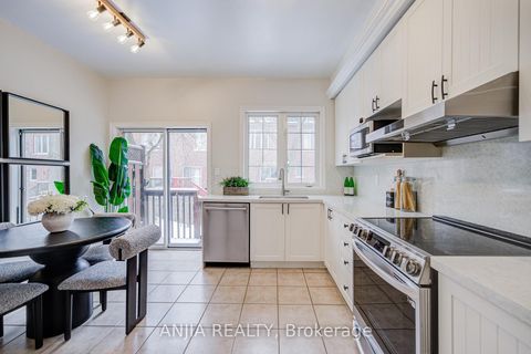 Photo 18 at 2 - 54 Mcbride Lane, Willowdale West, Toronto