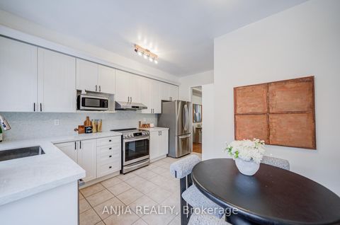 Photo 20 at 2 - 54 Mcbride Lane, Willowdale West, Toronto