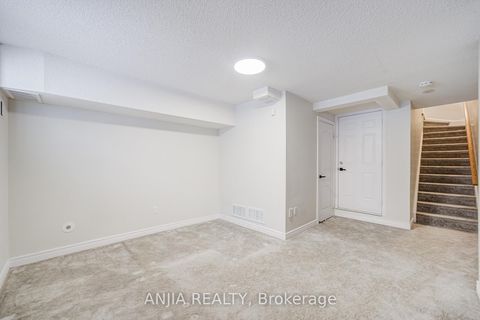 Photo 41 at 2 - 54 Mcbride Lane, Willowdale West, Toronto