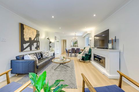 Photo 9 at 7 Ivybridge Drive, West Deane, Toronto