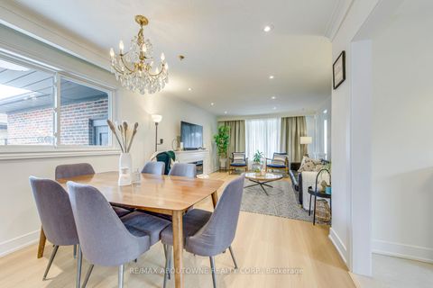 Photo 12 at 7 Ivybridge Drive, West Deane, Toronto