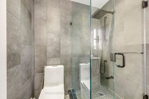 Photo 27 at 7 Ivybridge Drive, West Deane, Toronto