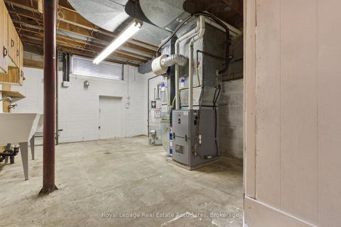 Photo 26 at 117 Harding Avenue, Amesbury, Toronto