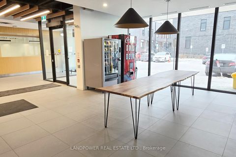 Photo 6 at 313 - 1800 Simcoe Street N, Samac, Oshawa