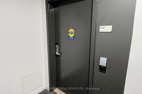 Photo 14 at 313 - 1800 Simcoe Street N, Samac, Oshawa