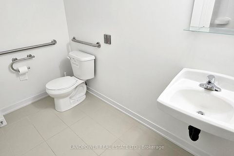 Photo 31 at 313 - 1800 Simcoe Street N, Samac, Oshawa