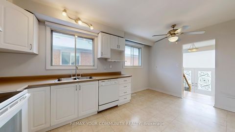 Photo 12 at 7 Brazil Gate, Humber Summit, Toronto