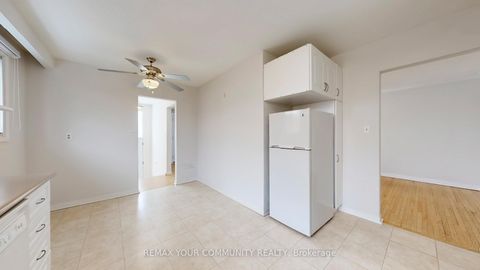 Photo 14 at 7 Brazil Gate, Humber Summit, Toronto