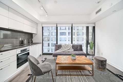 Photo 7 at 2005 - 188 Cumberland Street, Annex, Toronto