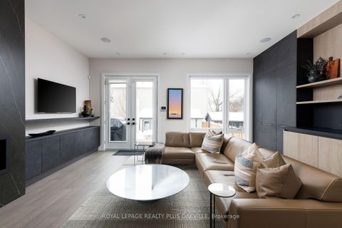 Photo 16 at 367 Manor Road E, Mount Pleasant East, Toronto