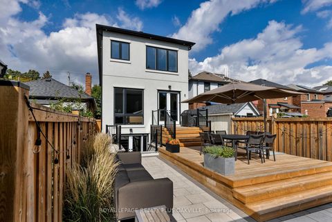 Photo 23 at 367 Manor Road E, Mount Pleasant East, Toronto