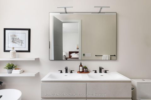 Photo 31 at 367 Manor Road E, Mount Pleasant East, Toronto