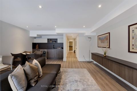 Photo 43 at 367 Manor Road E, Mount Pleasant East, Toronto