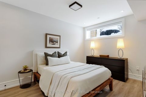 Photo 45 at 367 Manor Road E, Mount Pleasant East, Toronto