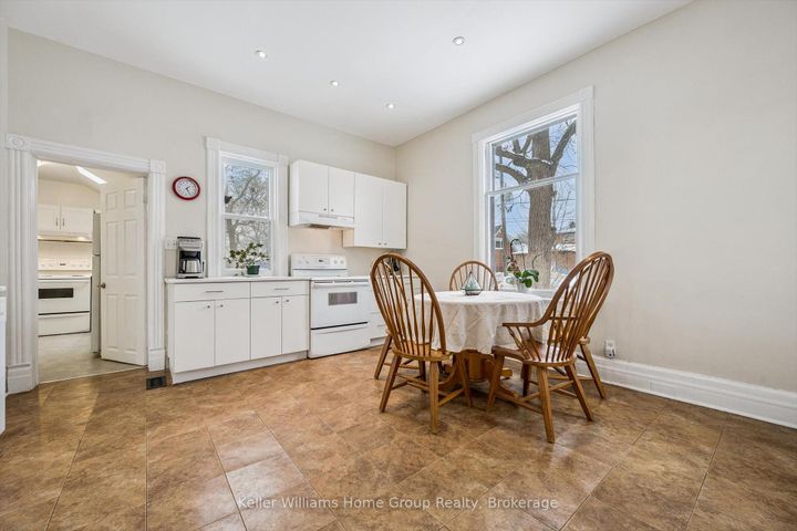 Photo 11 at 17 Archibald Street, Brampton West, Brampton