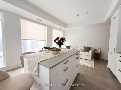 Photo 9 at 1412 - 470 Front Street W, Waterfront Communities C1, Toronto