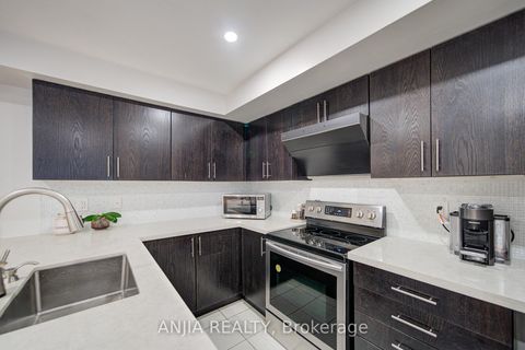Photo 25 at 1205 - 11 Dunsheath Way, Cornell, Markham