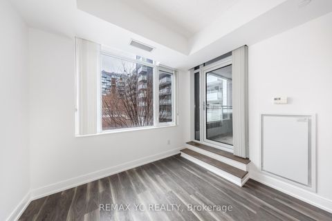 Photo 5 at 217 - 525 Adelaide Street W, Waterfront Communities C1, Toronto
