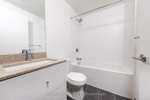 Photo 8 at 217 - 525 Adelaide Street W, Waterfront Communities C1, Toronto