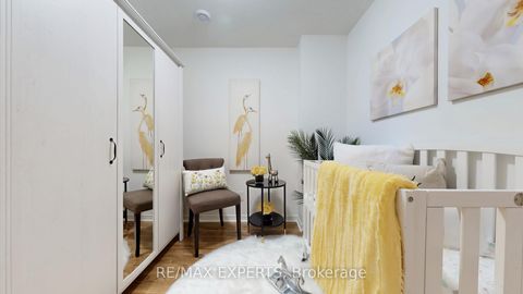 Photo 14 at 59 - 68 Winston Park Boulevard, CFB, Toronto