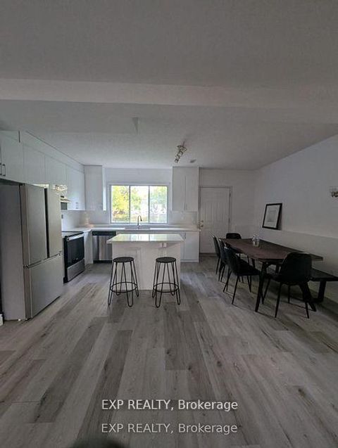 Photo 5 at 201 Garden Avenue, Keswick North, Georgina