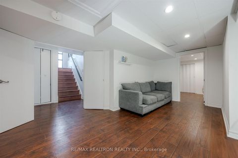 Photo 32 at 26 Beckett Avenue, Holland Landing, East Gwillimbury