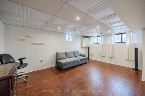 Photo 34 at 26 Beckett Avenue, Holland Landing, East Gwillimbury