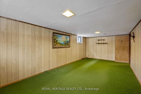 Photo 34 at 178 Ellendale Drive, Dorset Park, Toronto