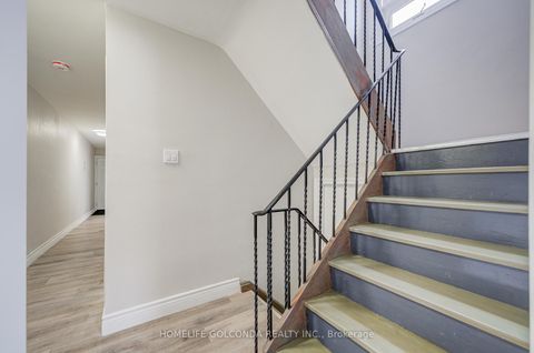 Photo 5 at 59 Wolseley Street, Chinatown, Toronto