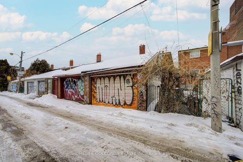 Photo 19 at 59 Wolseley Street, Chinatown, Toronto