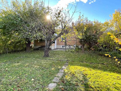 Photo 5 at 36 Alden Avenue, Mimico, Toronto