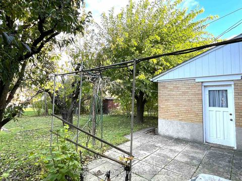 Photo 7 at 36 Alden Avenue, Mimico, Toronto