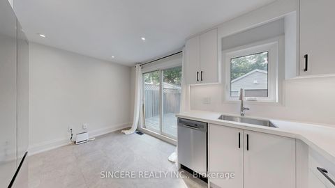 Photo 17 at 123 Lawrence Avenue W, Lawrence Park North, Toronto