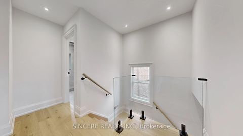 Photo 21 at 123 Lawrence Avenue W, Lawrence Park North, Toronto