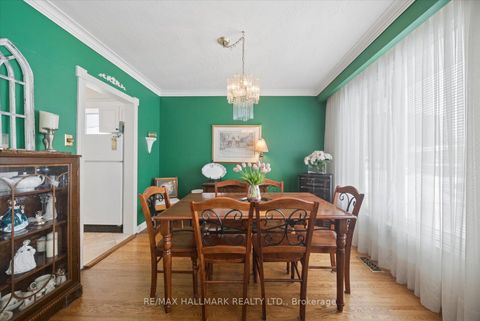 Photo 6 at 7 Rutledge Avenue, Eglinton East, Toronto