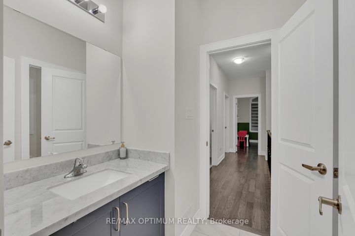 Photo 34 at 9 Bergin Street, Credit Valley, Brampton