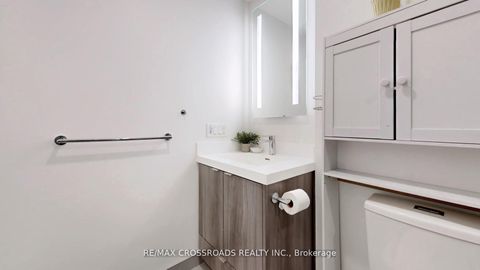 Photo 20 at 4210 - 30 Inn on the park Drive, Don Mills, Toronto