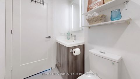 Photo 26 at 4210 - 30 Inn on the park Drive, Don Mills, Toronto