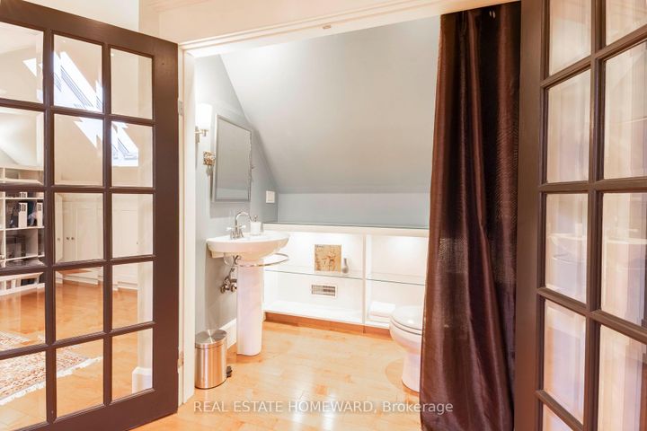 Photo 20 at 101 Bertmount Avenue, South Riverdale, Toronto