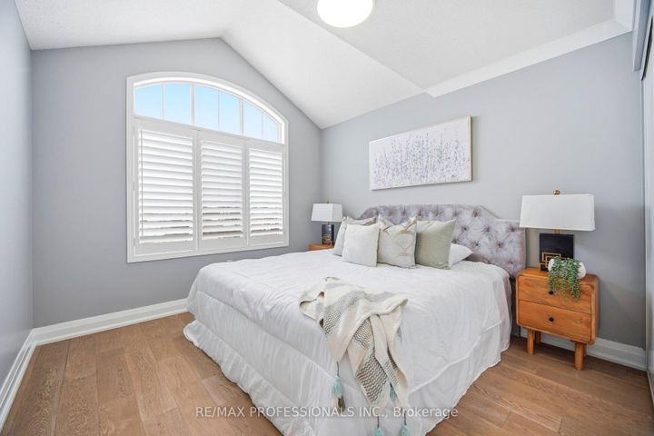 Photo 29 at 194 Fandango Drive, Credit Valley, Brampton