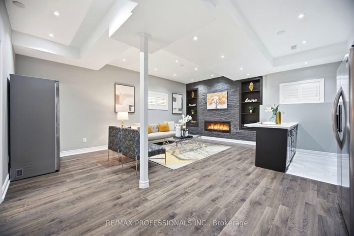 Photo 36 at 194 Fandango Drive, Credit Valley, Brampton