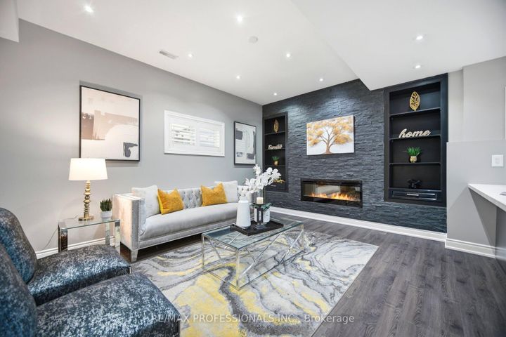 Photo 37 at 194 Fandango Drive, Credit Valley, Brampton