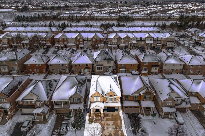 Photo 47 at 194 Fandango Drive, Credit Valley, Brampton