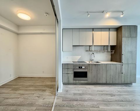 Photo 9 at 2601 - 15 Holmes Avenue, Willowdale East, Toronto