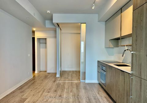 Photo 12 at 2601 - 15 Holmes Avenue, Willowdale East, Toronto