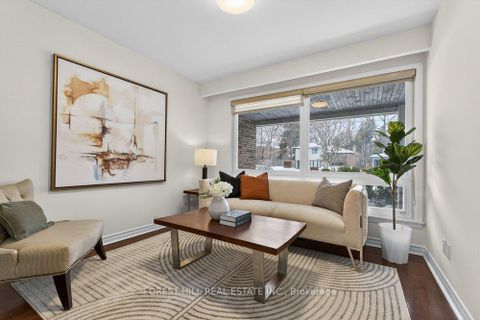 Photo 3 at 291 Newton Drive, Newtonbrook East, Toronto