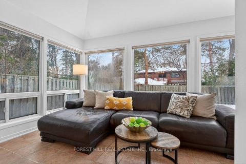 Photo 14 at 291 Newton Drive, Newtonbrook East, Toronto